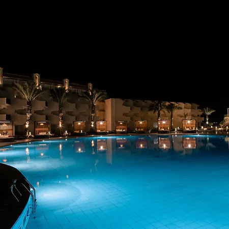 The V Luxury Resort Sahl Hasheesh-3